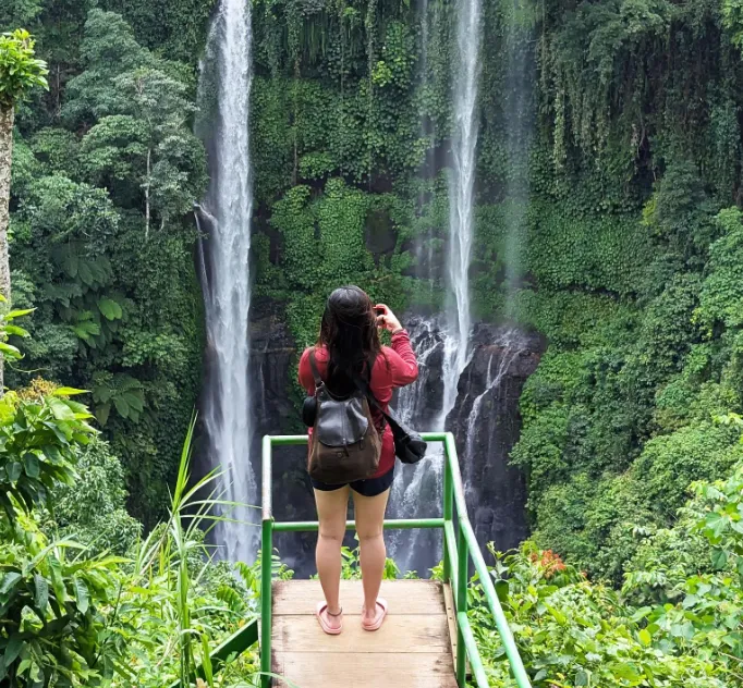 Trekking a las cascadas de Sekumpul