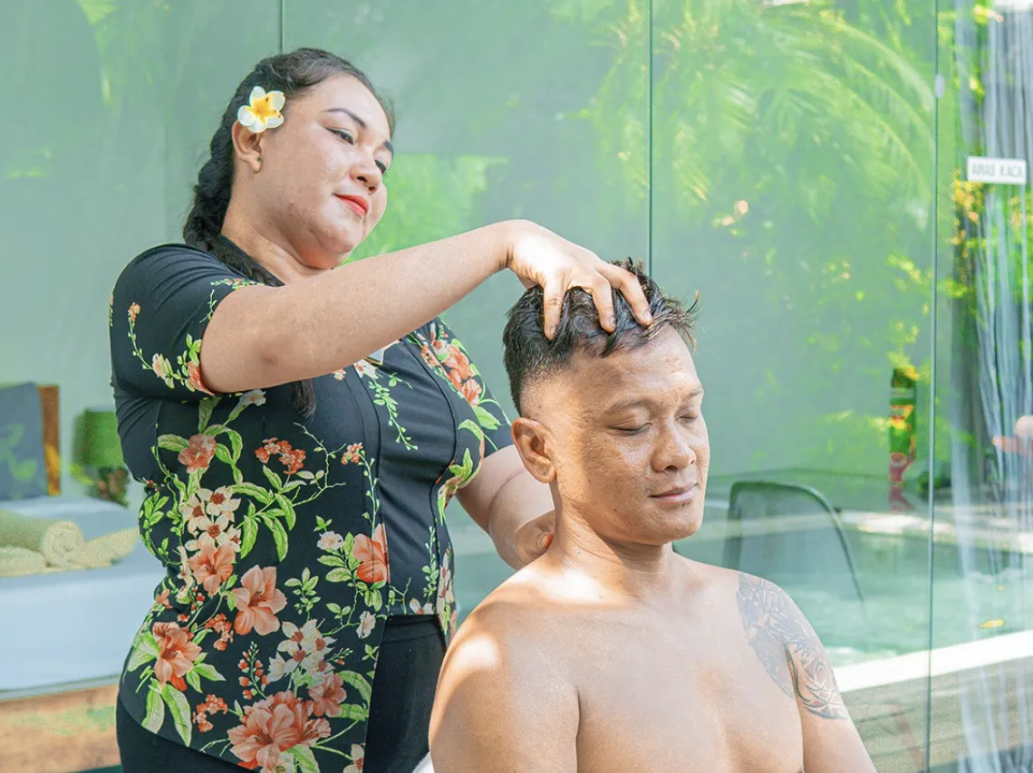Balinese villa spa setup with tropical garden