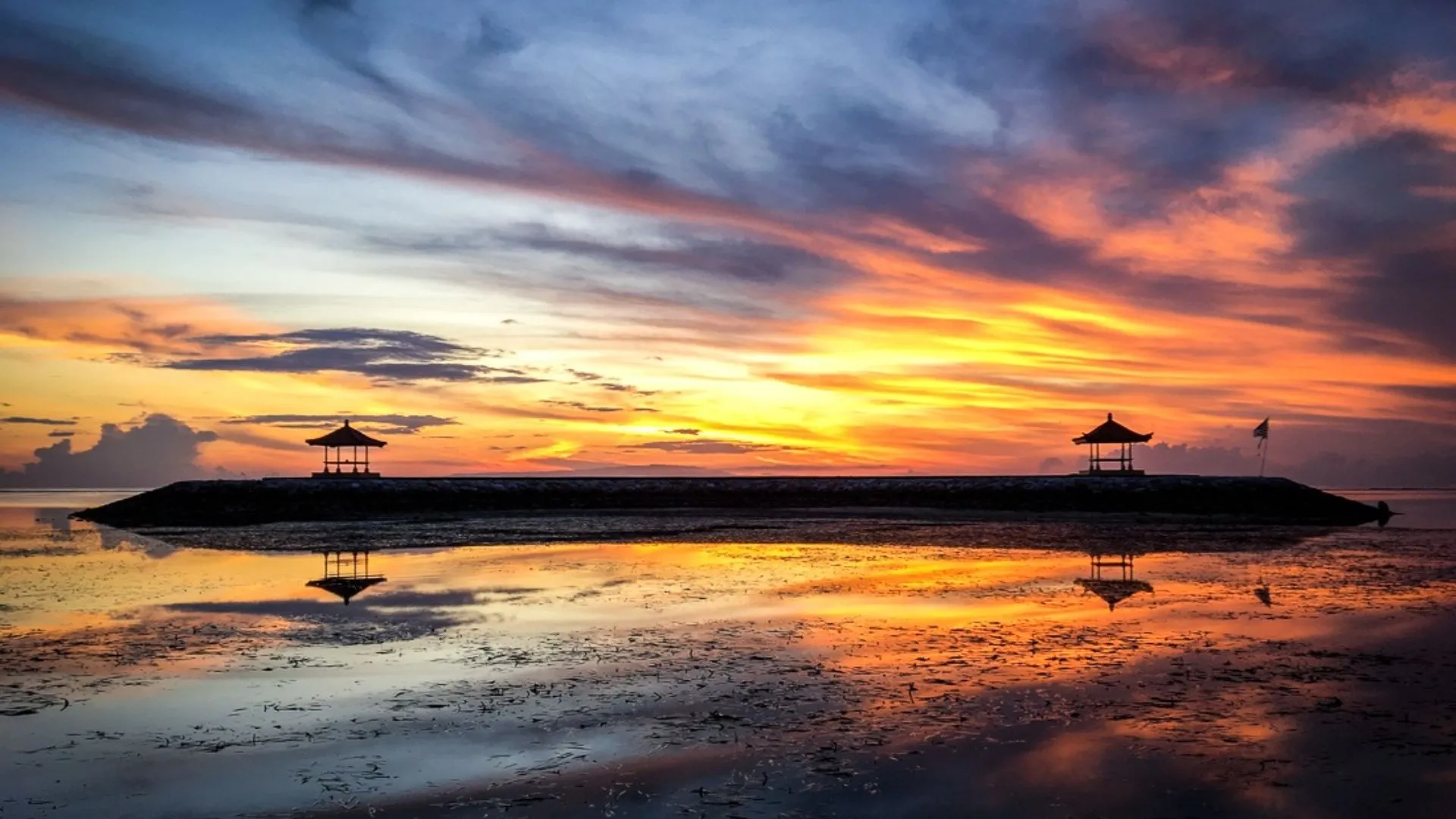 Bali beach with fishing boats