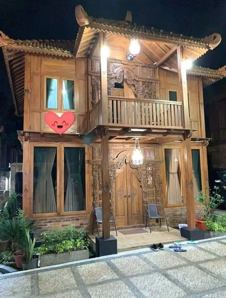 Balinese adat building