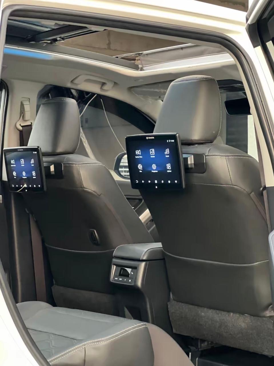 Fortuner GR premium cabin
