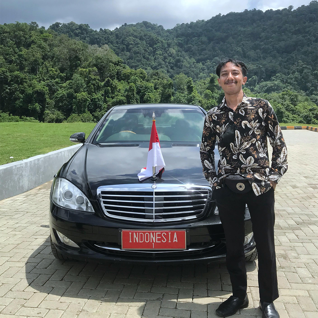 Well-maintained luxury car interior at Good Transport Bali