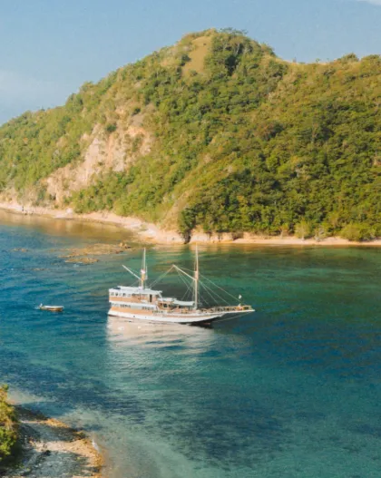 NK Jaya 1 Cruise liveaboard exterior