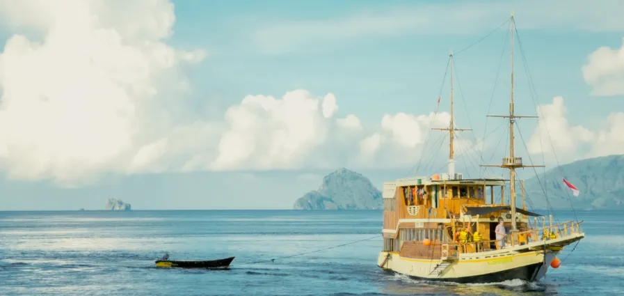 NK Jaya 2 deck on Komodo waters
