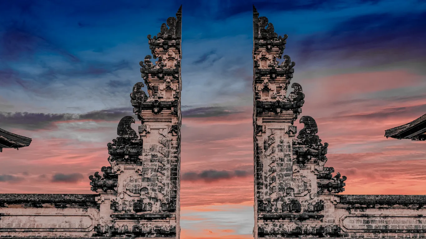 Lempuyang temple gates above the clouds in East Bali
