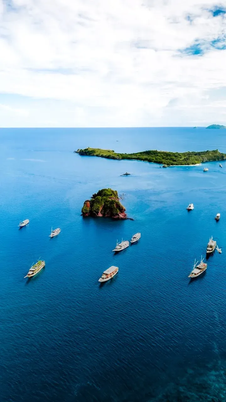 Island boats