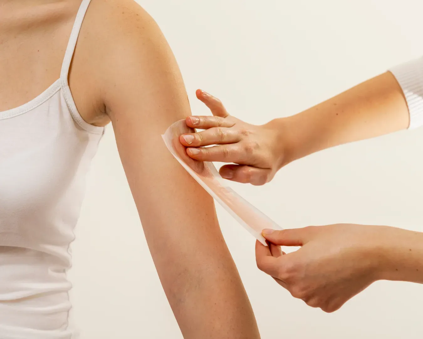 Arm and shoulder spa treatment