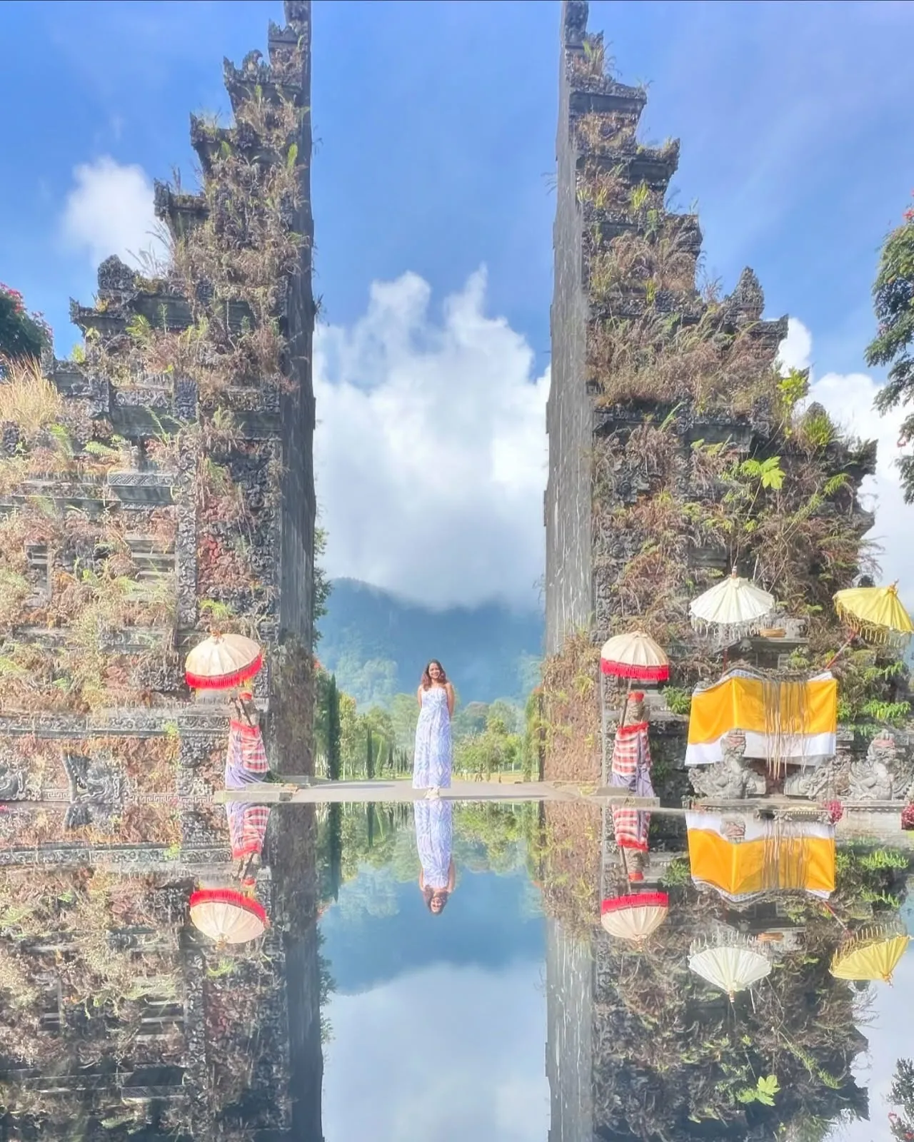 Handara Gate