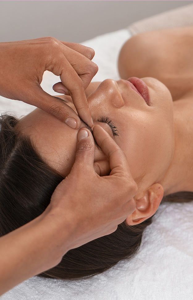 Facial massage by Biokos