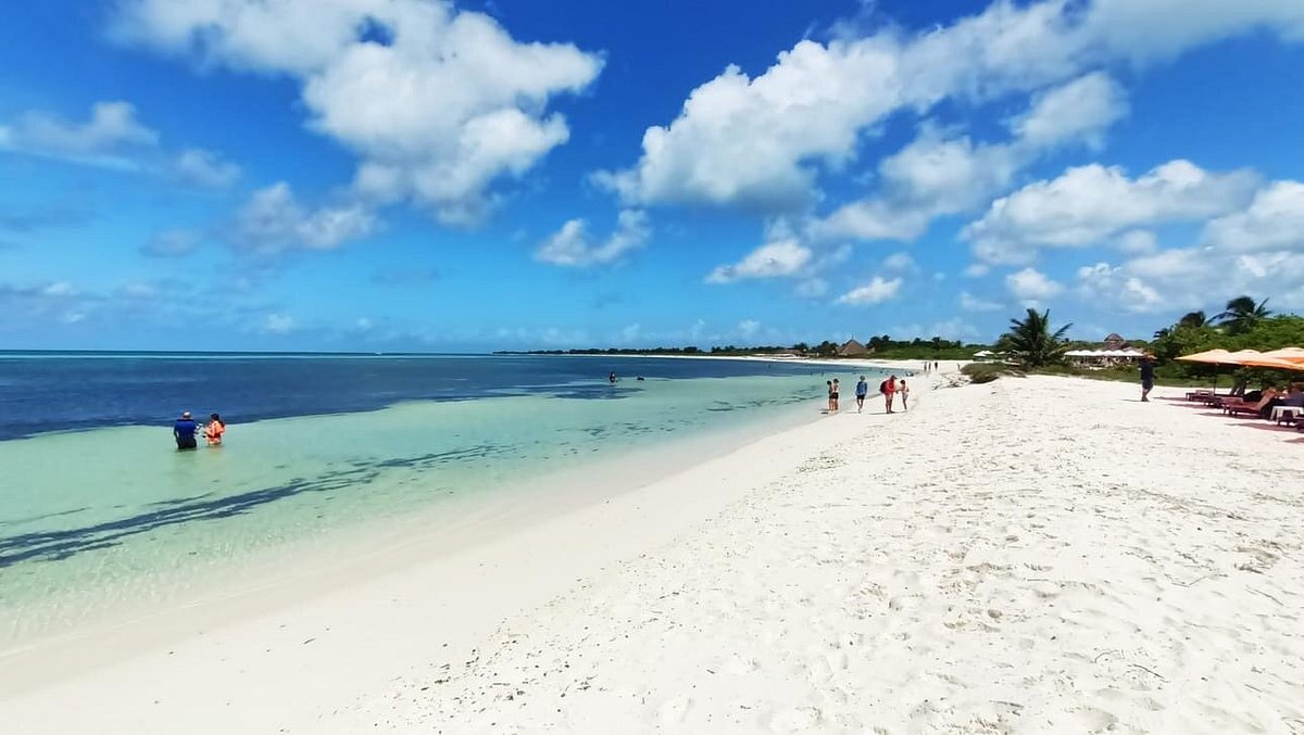 Virgin Beach white sand and turquoise water