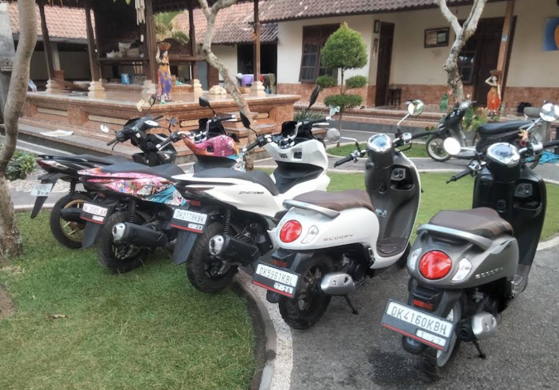 Scooter siap diantar di Bali