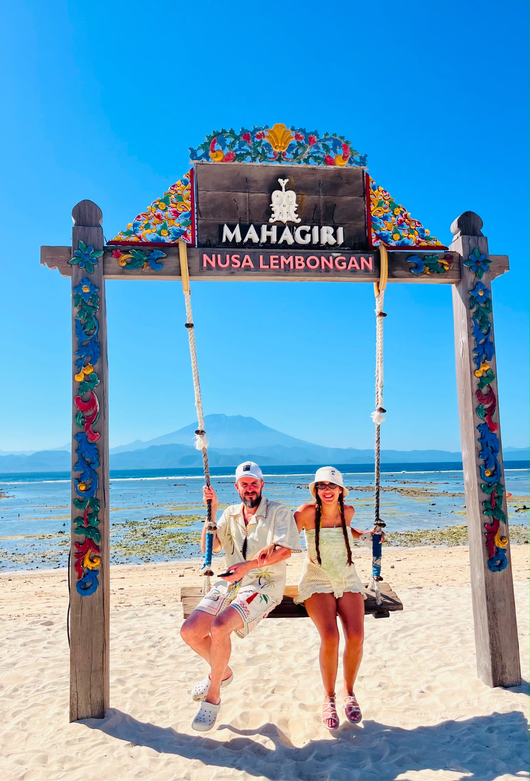 Pantai berpasir putih