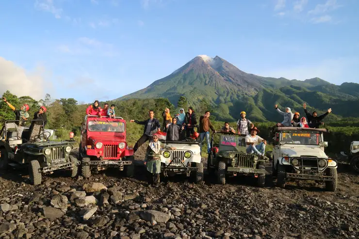 Ilustrasi Merapi Lava Tour