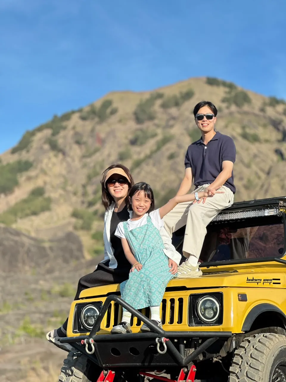 Black sand stop on the sunset Jeep tour