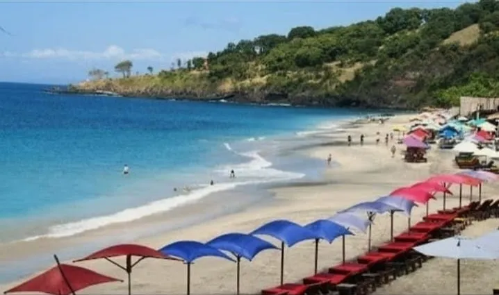Virgin Beach white sand and blue water