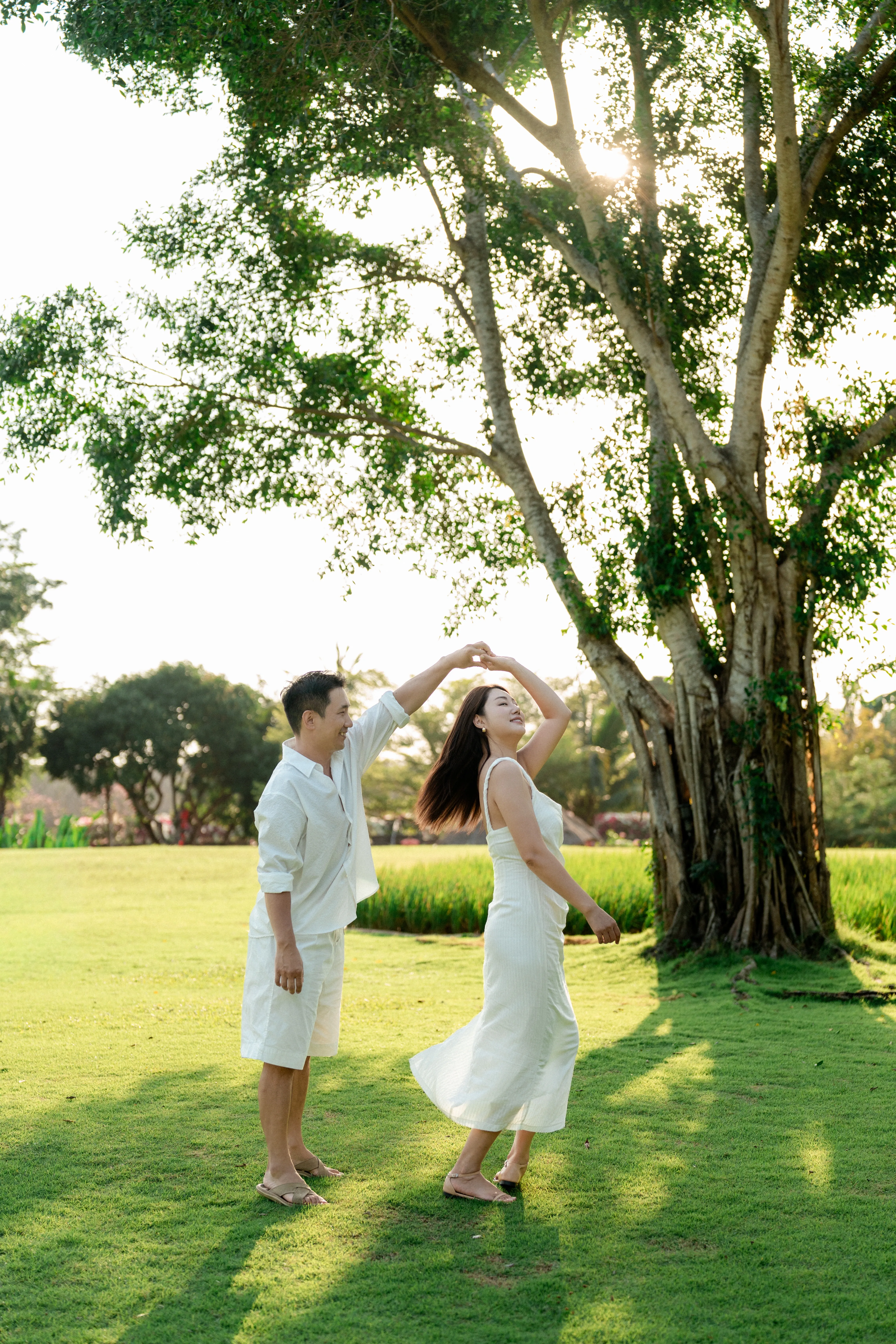 Couple portrait among tropical greenery in Ubud
