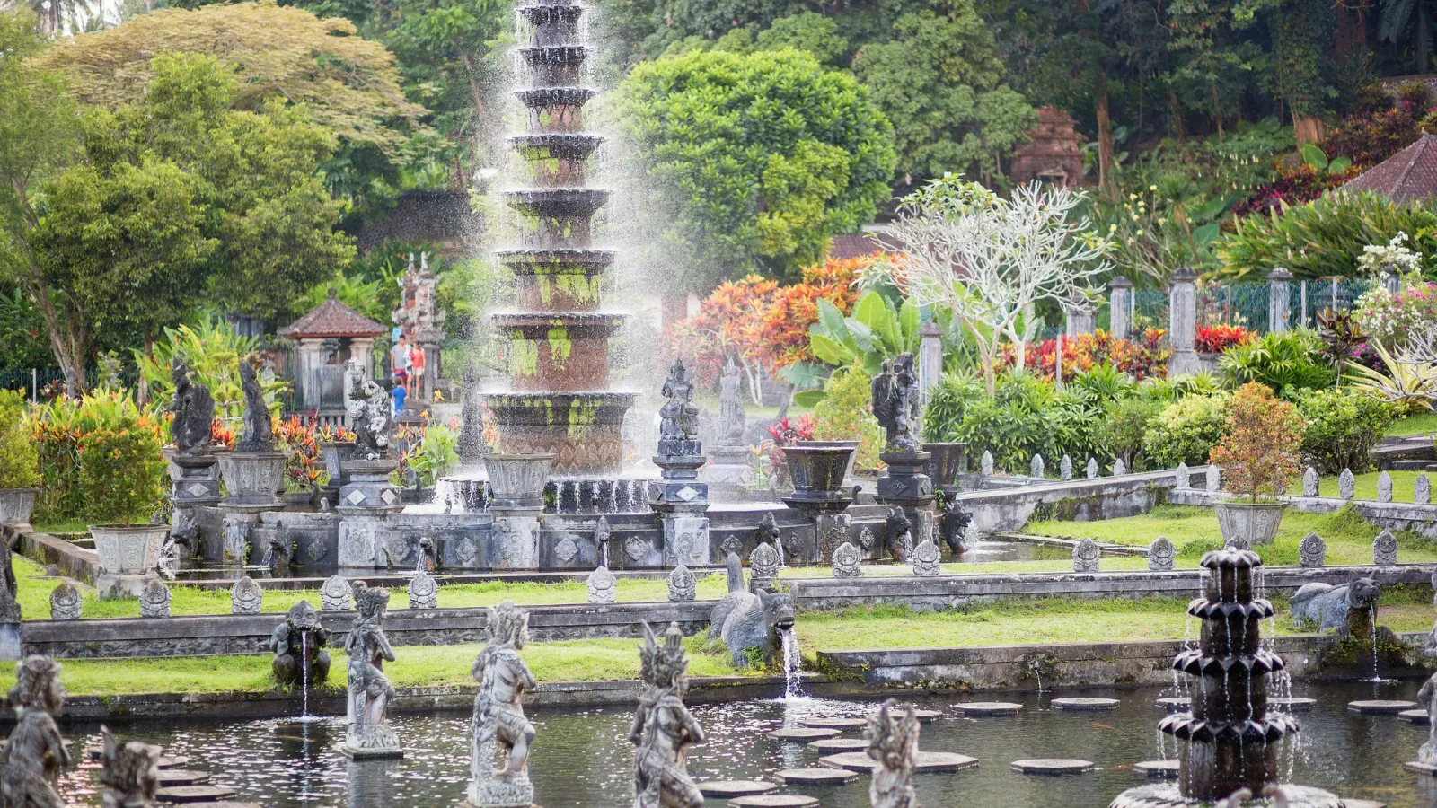 East Bali Royal Water Palace & Virgin Beach Tour