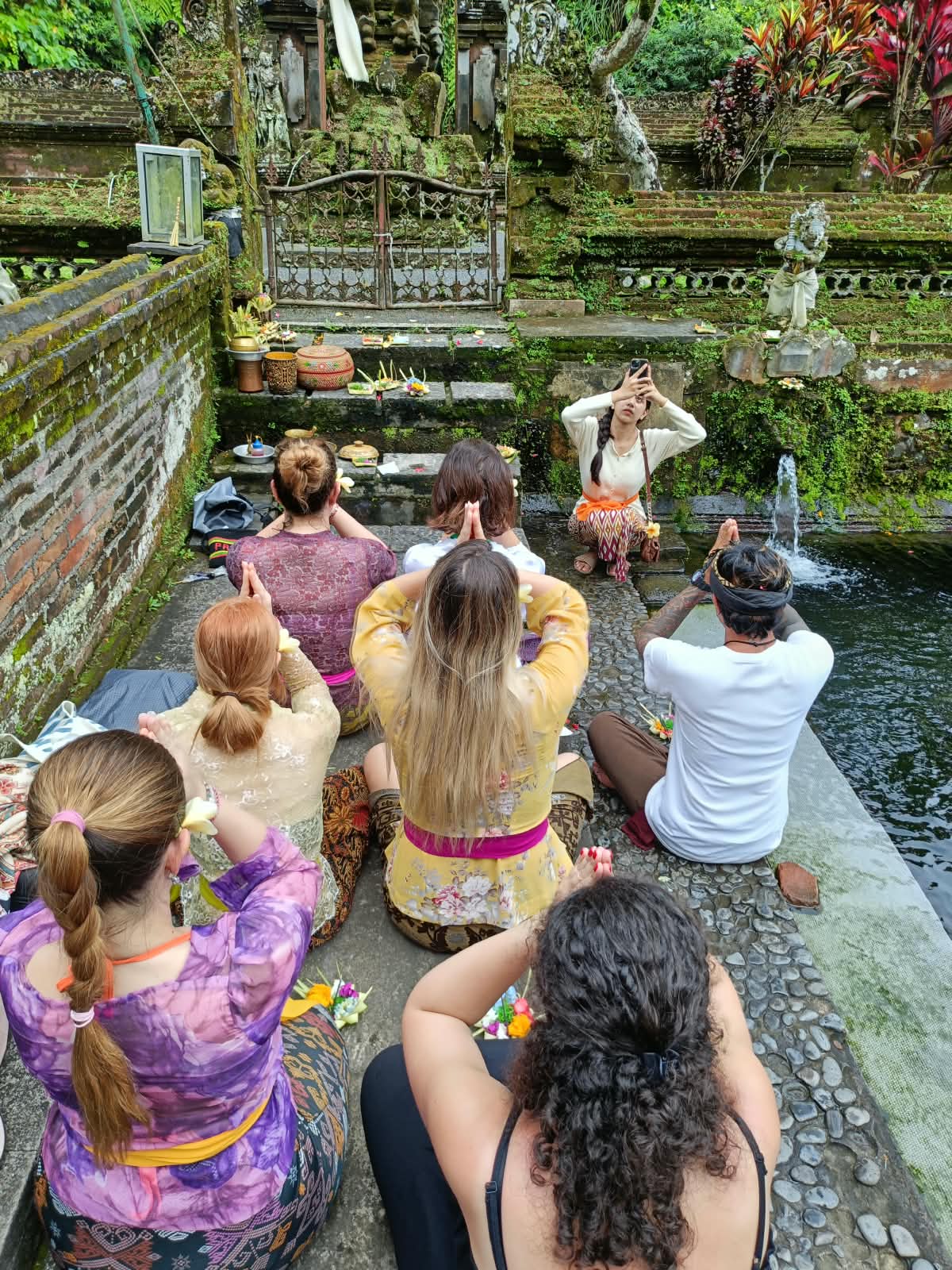 Illustrative photo for Lempuyang Temple: a split temple gate