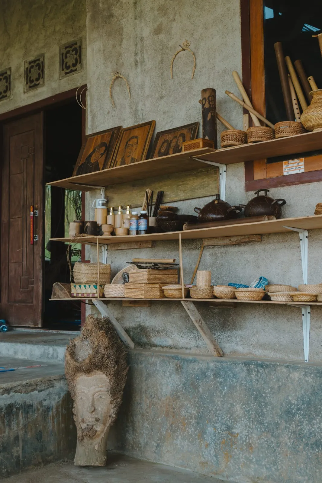 Bamboo crafts in Tetebatu