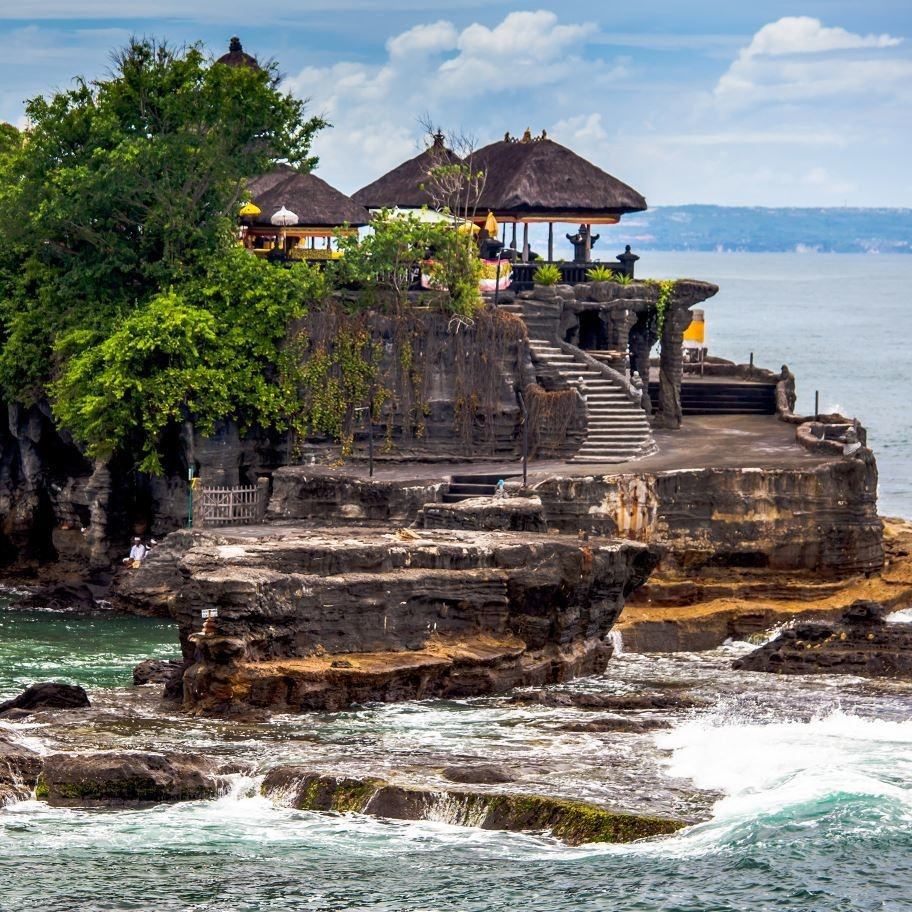 Tanah Lot coastline