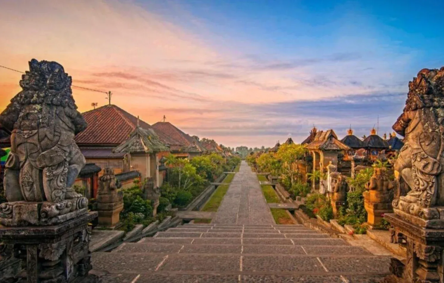 Taman Ujung water palace