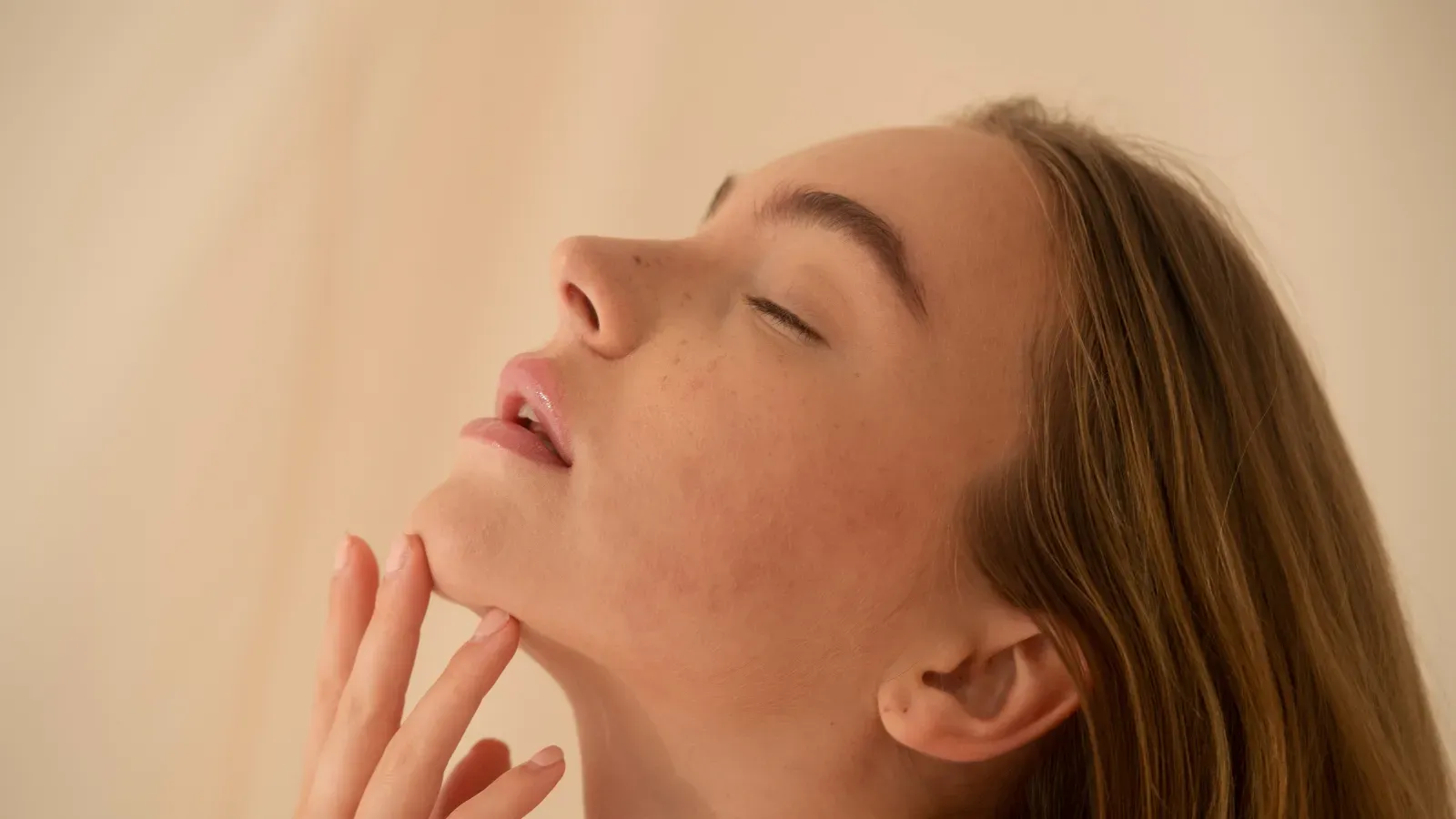 Chin waxing at home in Bali