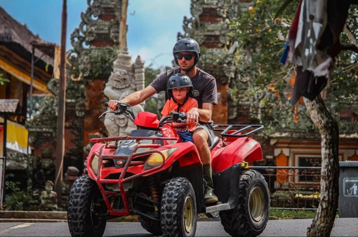 Jungle Muddy ATV