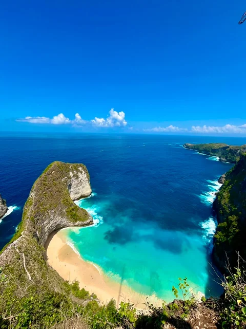 Kelingking T-Rex Vista BNB BALI TRIP